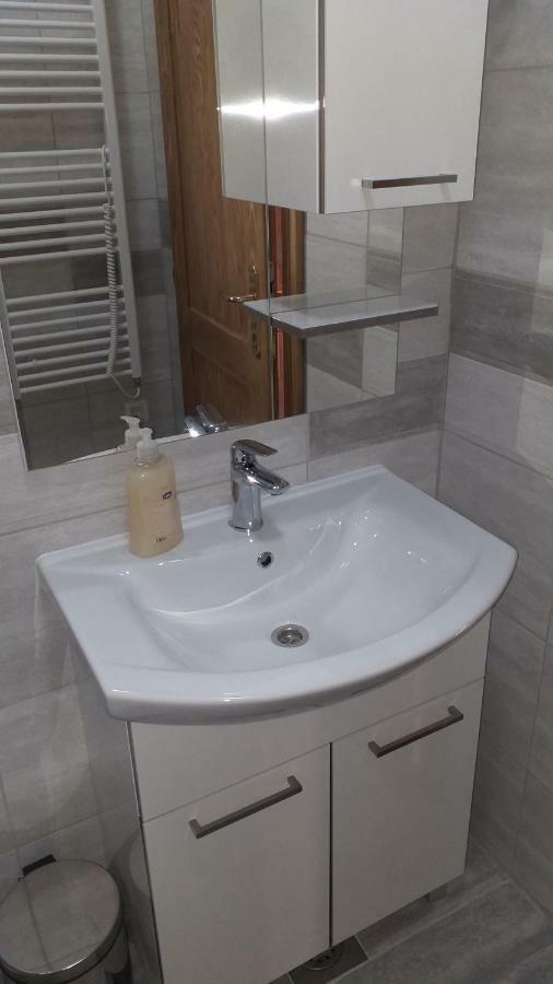 Apartment Zaklopatica Lastovo Esterno foto
