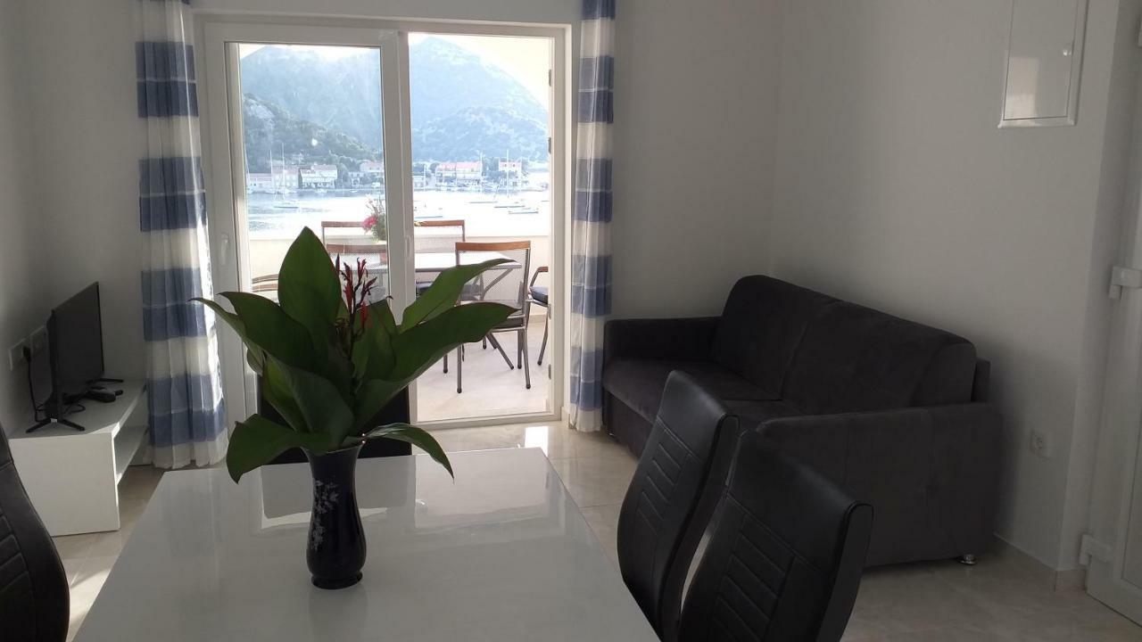 Apartment Zaklopatica Lastovo Esterno foto